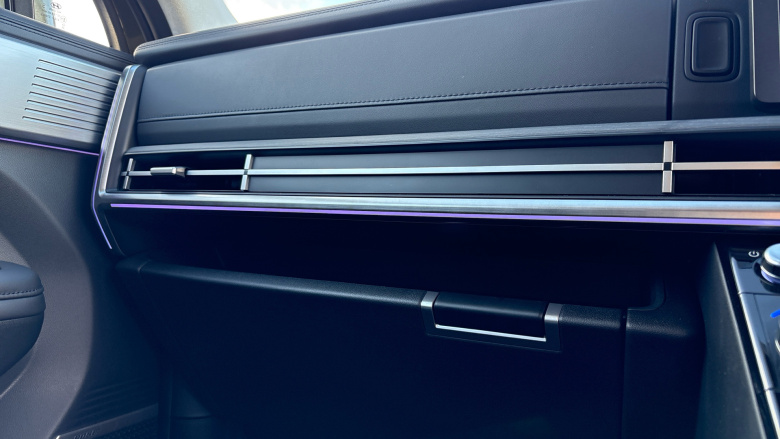 Hyundai SANTA FE 1.6 TGDi Plug-in Hybrid Ultimate 5dr 4WD Auto Estate